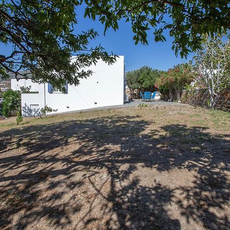 Ruby'S Summer House With Spacious Garden And Free Parking Gávrio Kültér fotó