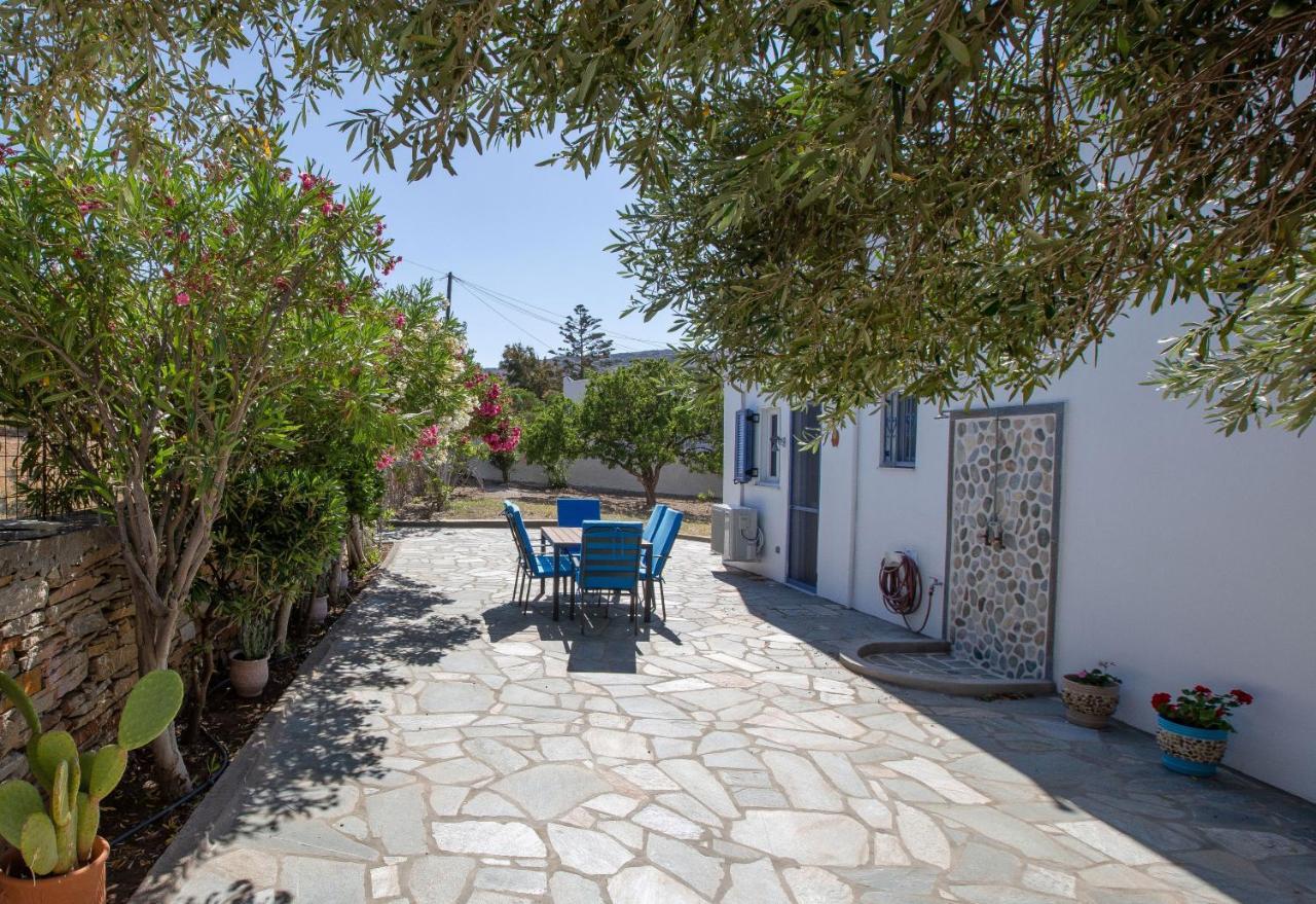 Ruby'S Summer House With Spacious Garden And Free Parking Gávrio Kültér fotó