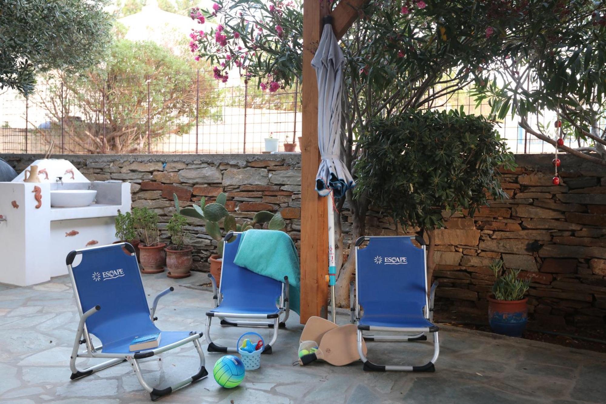 Ruby'S Summer House With Spacious Garden And Free Parking Gávrio Kültér fotó
