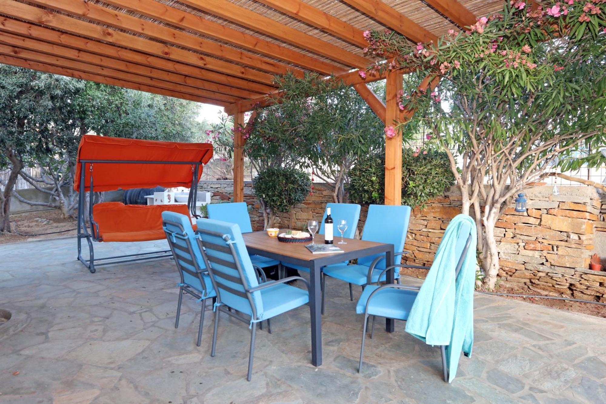 Ruby'S Summer House With Spacious Garden And Free Parking Gávrio Kültér fotó